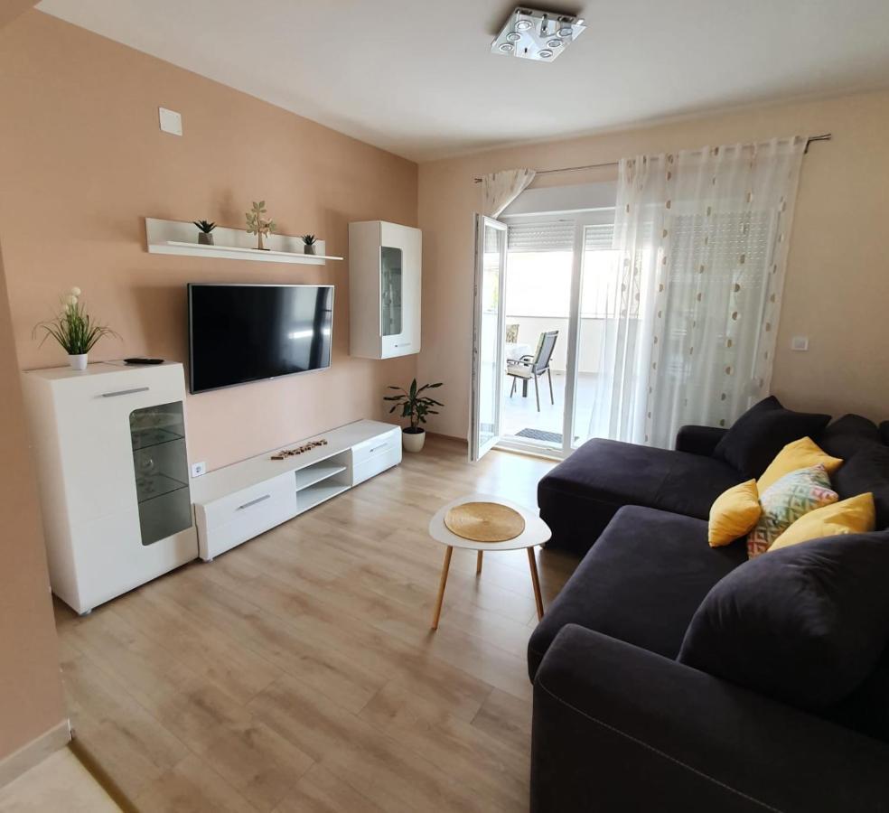 Apartament Tim